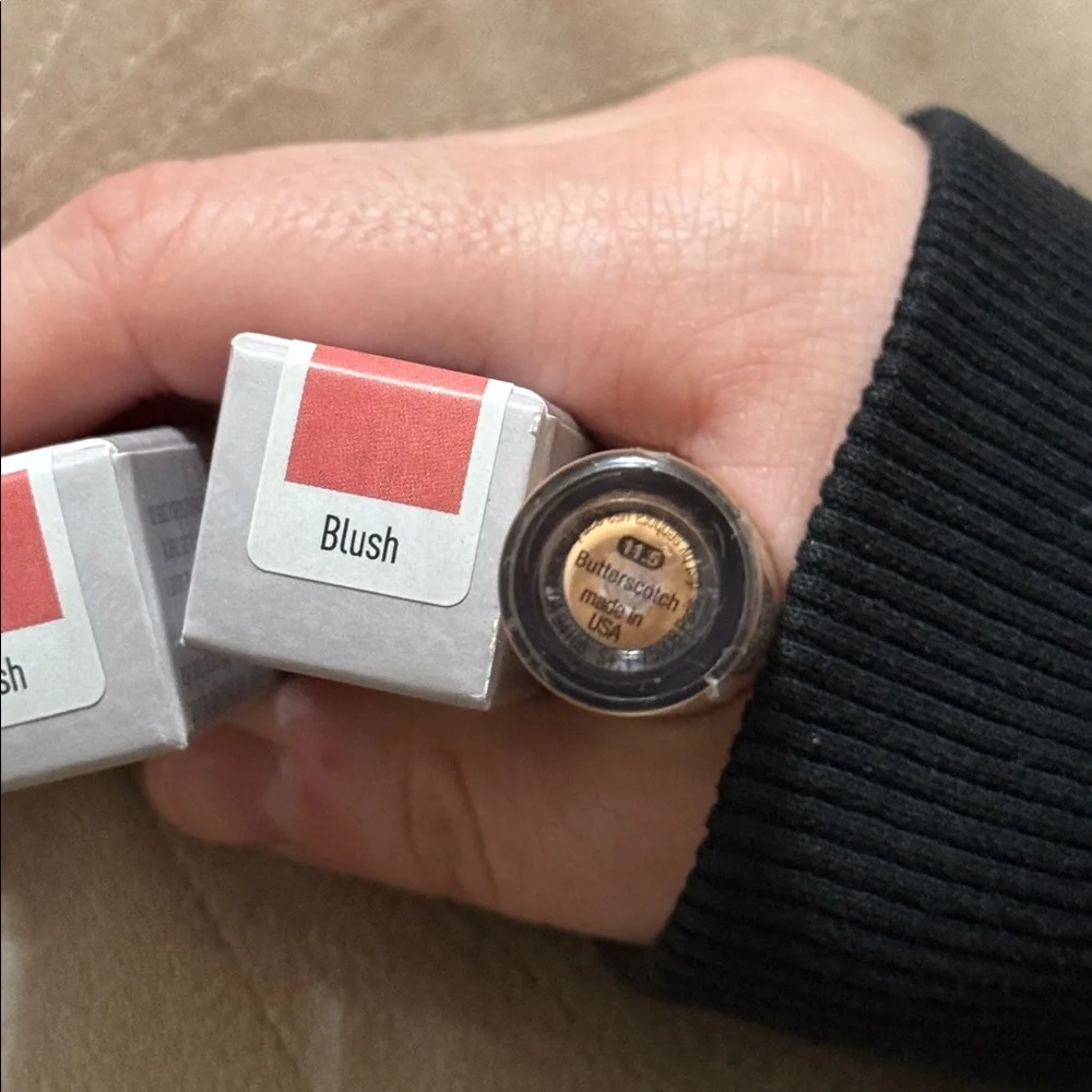 Sephora Bright Future Concealer& Mally Ultra Chic Velvet Matte Lipstick in Blush